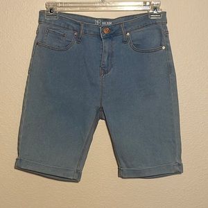 No boundaries, junior bermuda